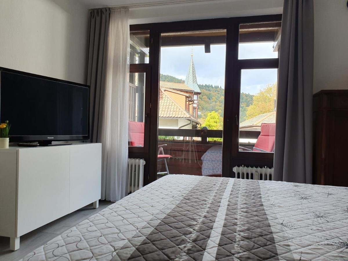 Gemuetliche Ferienwohnung Am Kurpark In Бад Хереналб Екстериор снимка